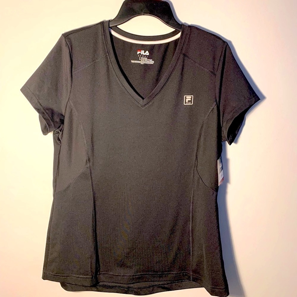 Fila shirt size LG